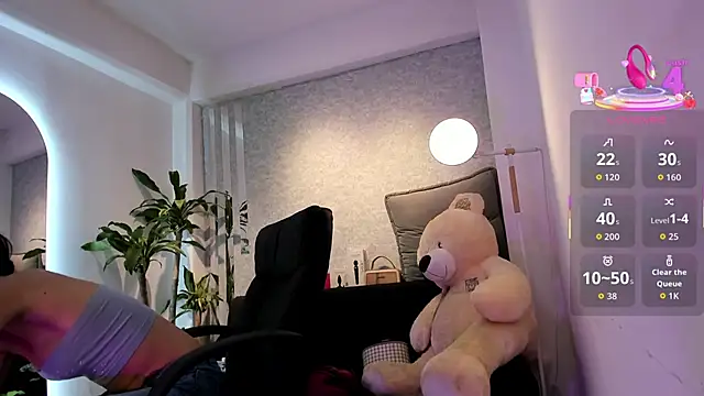 lily cash1 online show from 02/16/26, 12:56