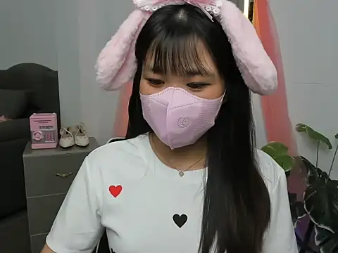 Snapshot of Xiao_cute chatting on 10/05/25, 05:00 Xiao cute online show from 10/05/25, 05:00