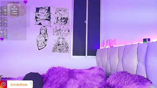 Snapshot of Kuro_Vall chatting on 11/13/25, 06:40 Kuro Vall online show from 11/13/25, 06:40