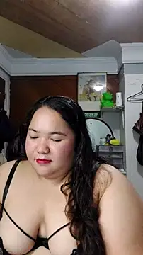 LianaCruzado online show from 07/28/26, 04:39
