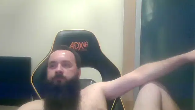 LondonMan1988 online show from 10/10/25, 08:52