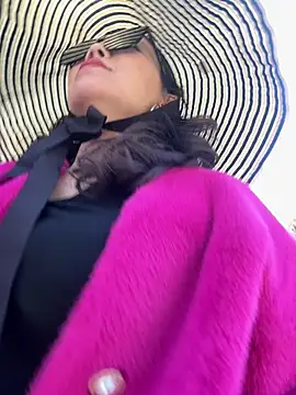 anna yngs online show from 02/27/26, 05:40