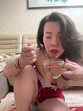 anna yngs online show from 04/01/26, 01:41