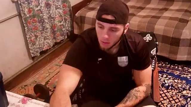 Jordan1Dior online show from 10/02/25, 06:42