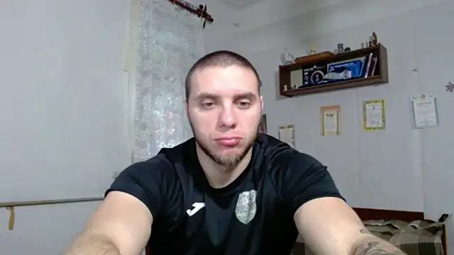 Jordan1Dior online show from 03/18/26, 08:17