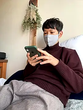 tom19899q online show from 11/18/25, 11:48