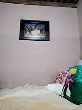 Snapshot of Yummyboomsbb chatting on 03/01/26, 08:38 Yummyboomsbb online show from 03/01/26, 08:38