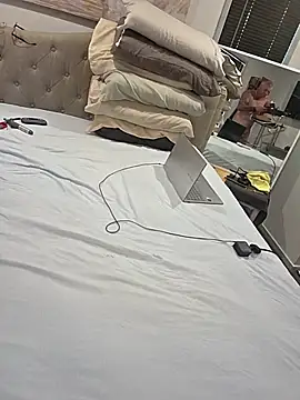 iamthepublickmasterbater online show from 02/12/26, 05:02