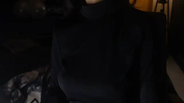 NidhiChandra online show from 11/25/25, 09:31