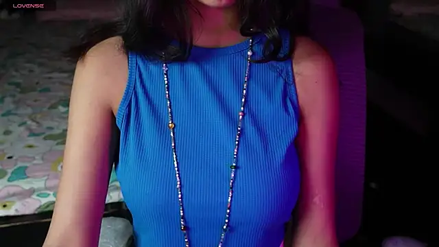 NidhiChandra online show from 03/24/26, 09:36