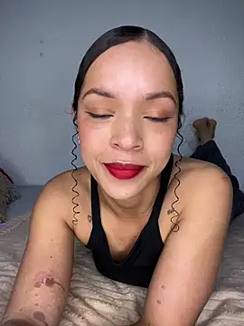 Yasmin777  online show from 12/14/25, 10:58