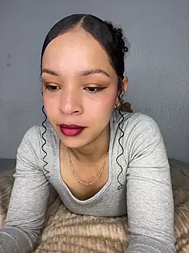 Yasmin777  online show from 01/11/26, 10:04