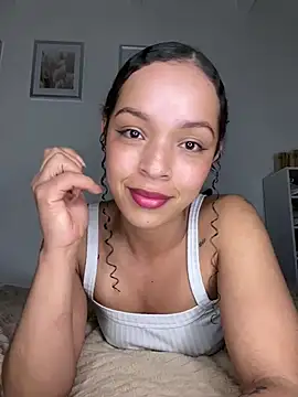 Yasmin777  online show from 04/07/26, 03:29