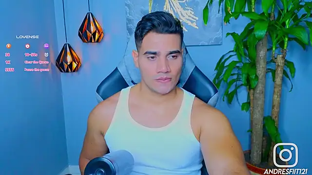 Snapshot of AndresR3 chatting on 09/28/25, 01:55 AndresR3 online show from 09/28/25, 01:55