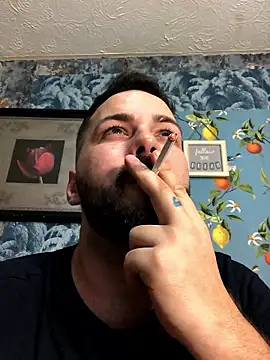 Snapshot of Domynyc92 chatting on 01/15/26, 08:12 Domynyc92 online show from 01/15/26, 08:12