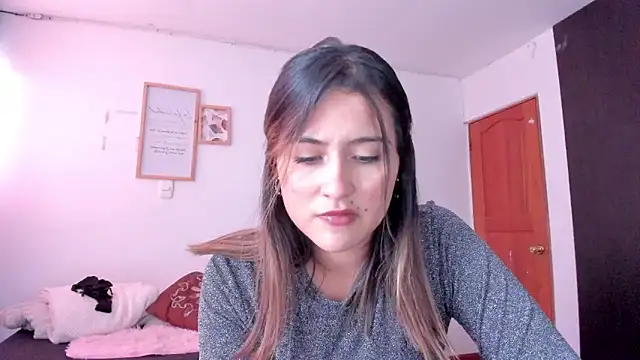 Ana  Pink online show from 03/16/26, 08:02