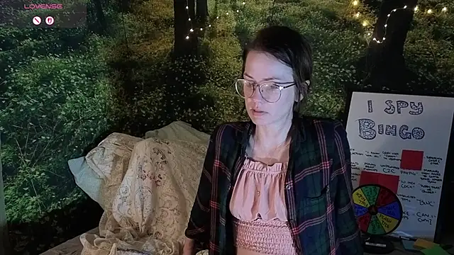 Snapshot of kohlbird chatting on 09/24/25, 04:49 kohlbird online show from 09/24/25, 04:49