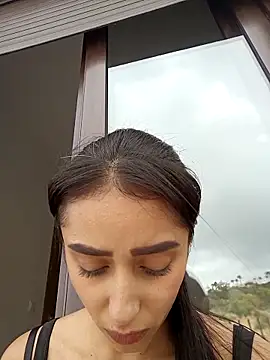 Snapshot of CandyFoxter_ chatting on 10/16/25, 09:54 CandyFoxter online show from 10/16/25, 09:54