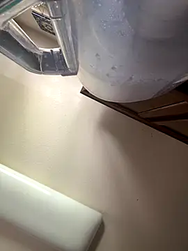 1n0nlythroat online show from 11/07/25, 08:09