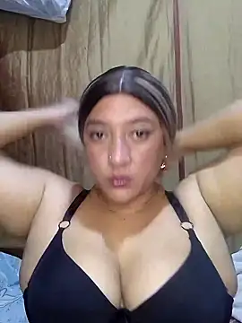 Snapshot of Disgusting_Damned chatting on 10/16/25, 01:50 Disgusting Damned online show from 10/16/25, 01:50