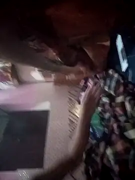 Snapshot of USER-MAYA chatting on 11/03/25, 03:24 USER-MAYA online show from 11/03/25, 03:24