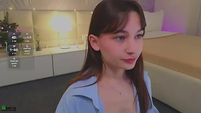 LolaPrise online show from 12/20/25, 01:45