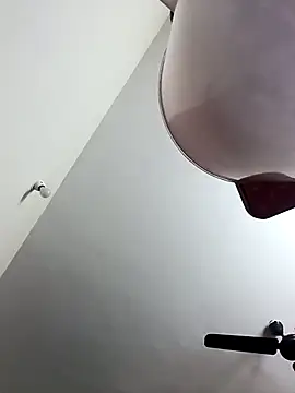 Snapshot of Chadni_kannada chatting on 11/27/25, 05:15 Chadni kannada online show from 11/27/25, 05:15