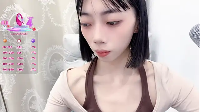 tuantuanle online show from 09/27/25, 03:50