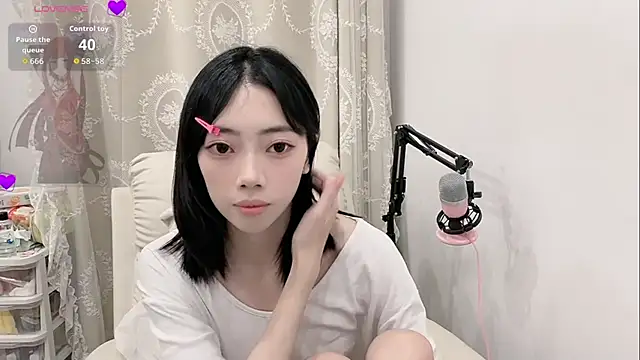 tuantuanle online show from 04/03/26, 02:15