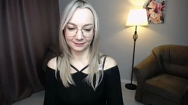 Ava Elior online show from 01/15/26, 12:10