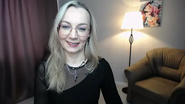 Ava Elior online show from 02/09/26, 11:25