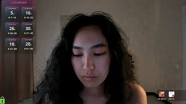 FlirtyAura online show from 01/19/26, 03:32