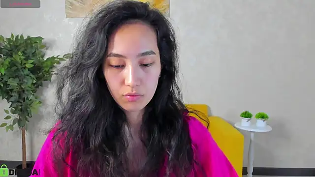 FlirtyAura online show from 04/11/26, 03:44