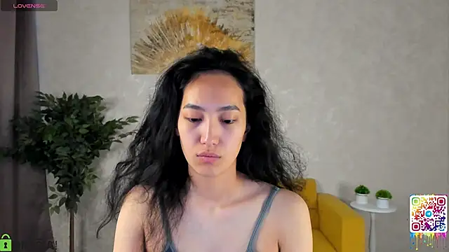 FlirtyAura online show from 04/25/26, 03:42