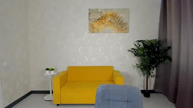 FlirtyAura online show from 05/18/26, 04:07