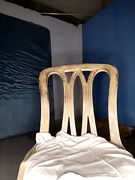 Kesurra online show from 02/15/26, 11:08