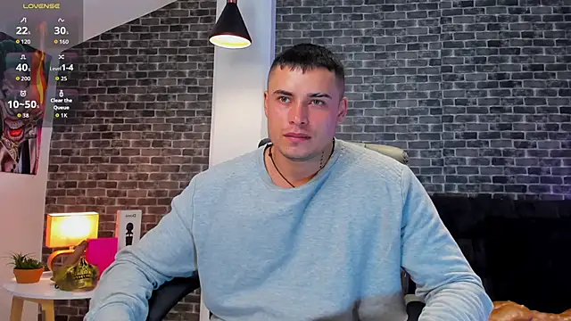 Snapshot of connorsmiith chatting on 09/10/25, 01:11 connorsmiith online show from 09/10/25, 01:11