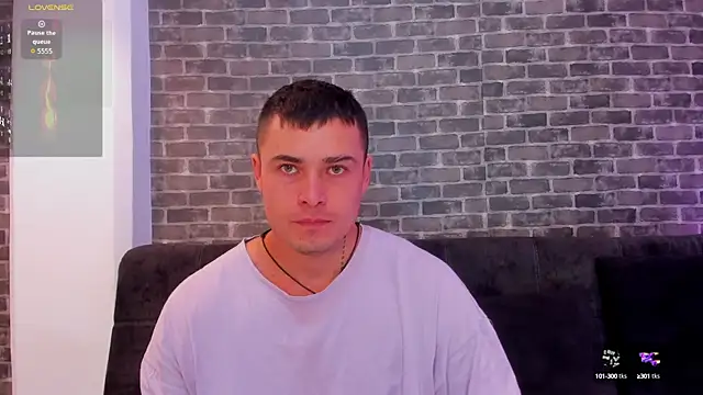 Snapshot of connorsmiith chatting on 09/26/25, 11:36 connorsmiith online show from 09/26/25, 11:36