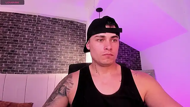 Snapshot of connorsmiith chatting on 02/16/26, 11:50 connorsmiith online show from 02/16/26, 11:50