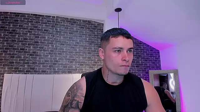 Snapshot of connorsmiith chatting on 02/23/26, 11:40 connorsmiith online show from 02/23/26, 11:40