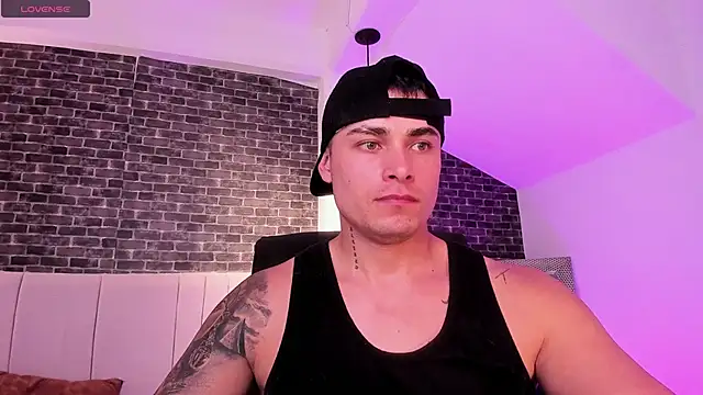 Snapshot of connorsmiith chatting on 02/24/26, 04:16 connorsmiith online show from 02/24/26, 04:16