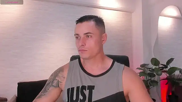 connorsmiith online show from 04/12/26, 11:32