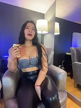 BellaFernandez   online show from 05/23/26, 12:09