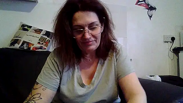 RubyyRosee online show from 05/19/26, 01:28