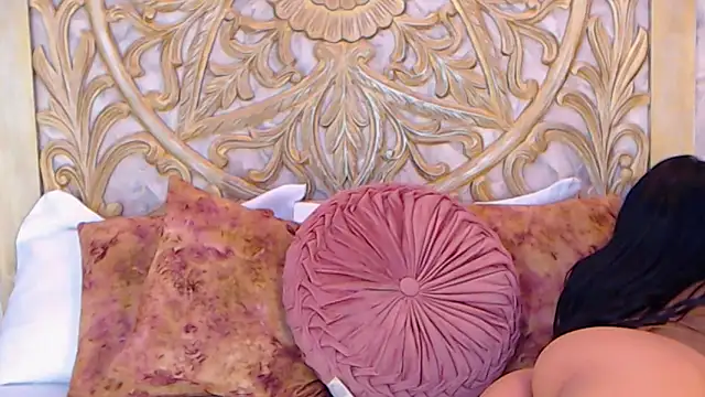 Snapshot of MelodyCarsson chatting on 11/14/25, 12:04 MelodyCarsson online show from 11/14/25, 12:04