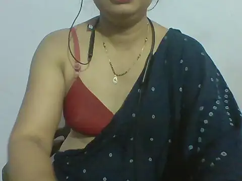 Snapshot of Marathi_q4een01 chatting on 06/13/26, 03:59 Marathi q4een01 online show from 06/13/26, 03:59