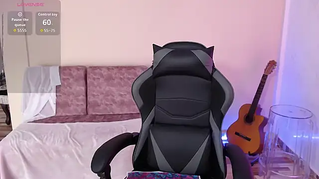 Susanahendrix online show from 03/24/26, 06:24