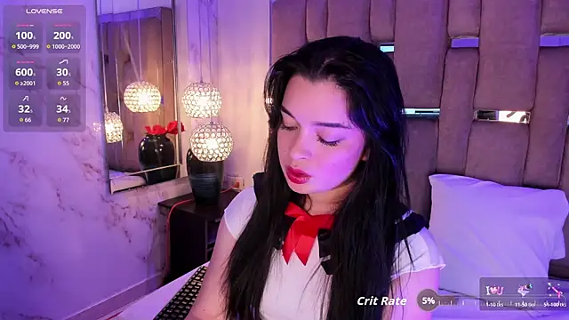 KateLee online show from 11/28/25, 09:34