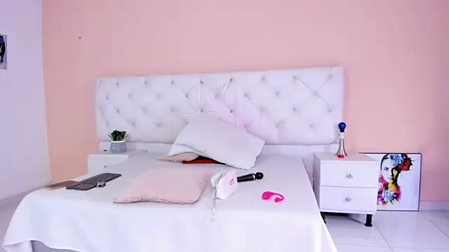 katte landerr online show from 11/13/25, 12:59