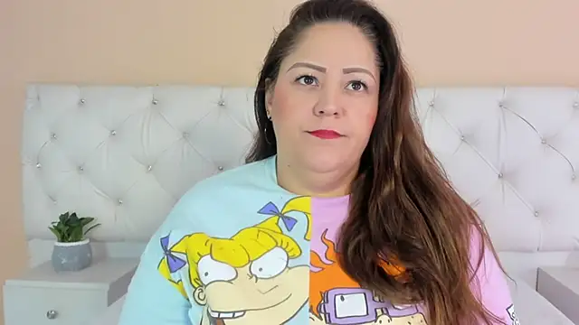 katte landerr online show from 12/01/25, 01:05